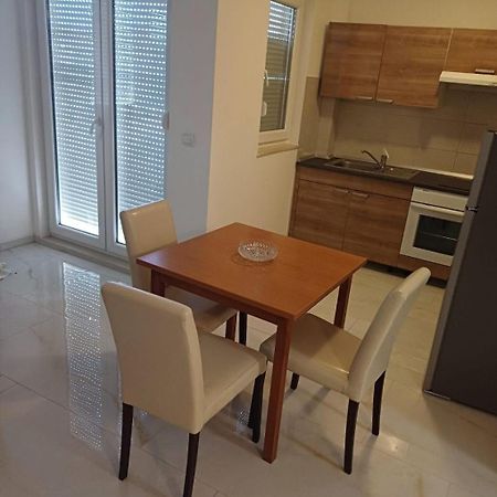 Apartment Zdrave - Free Parking Makarska Luaran gambar